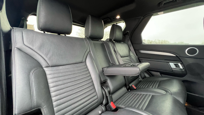 Land Rover Discovery 3.0 D250 R-Dynamic S 5dr Auto Diesel Station Wagon